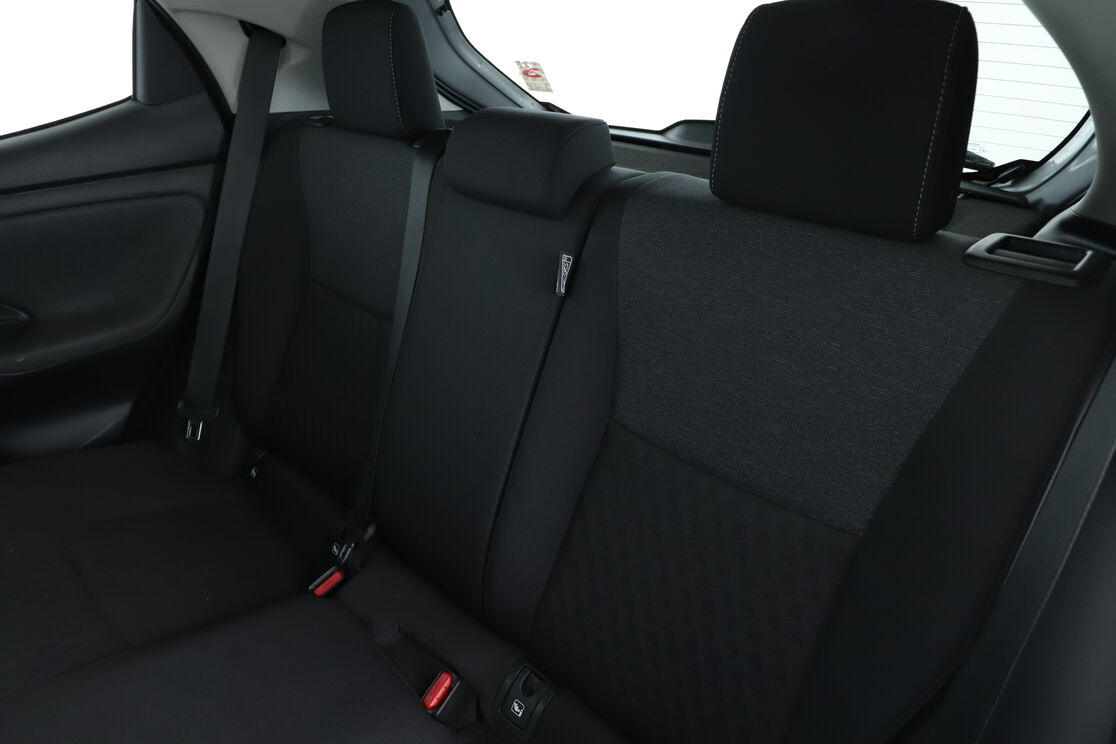Toyota Yaris 1.5 Hybrid Design – Image 7