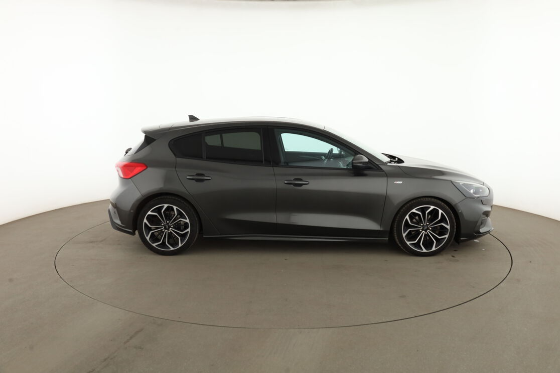 Ford Focus 1.5 EcoBlue ST Line Auto