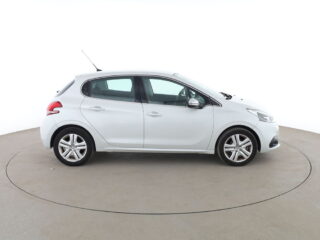 Peugeot 208 1.2 PureTech Allure Business