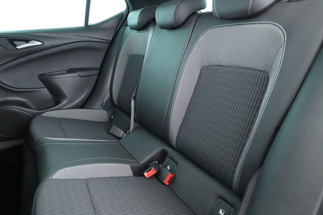 Opel Astra 1.5 Diesel Elegance – Image 4