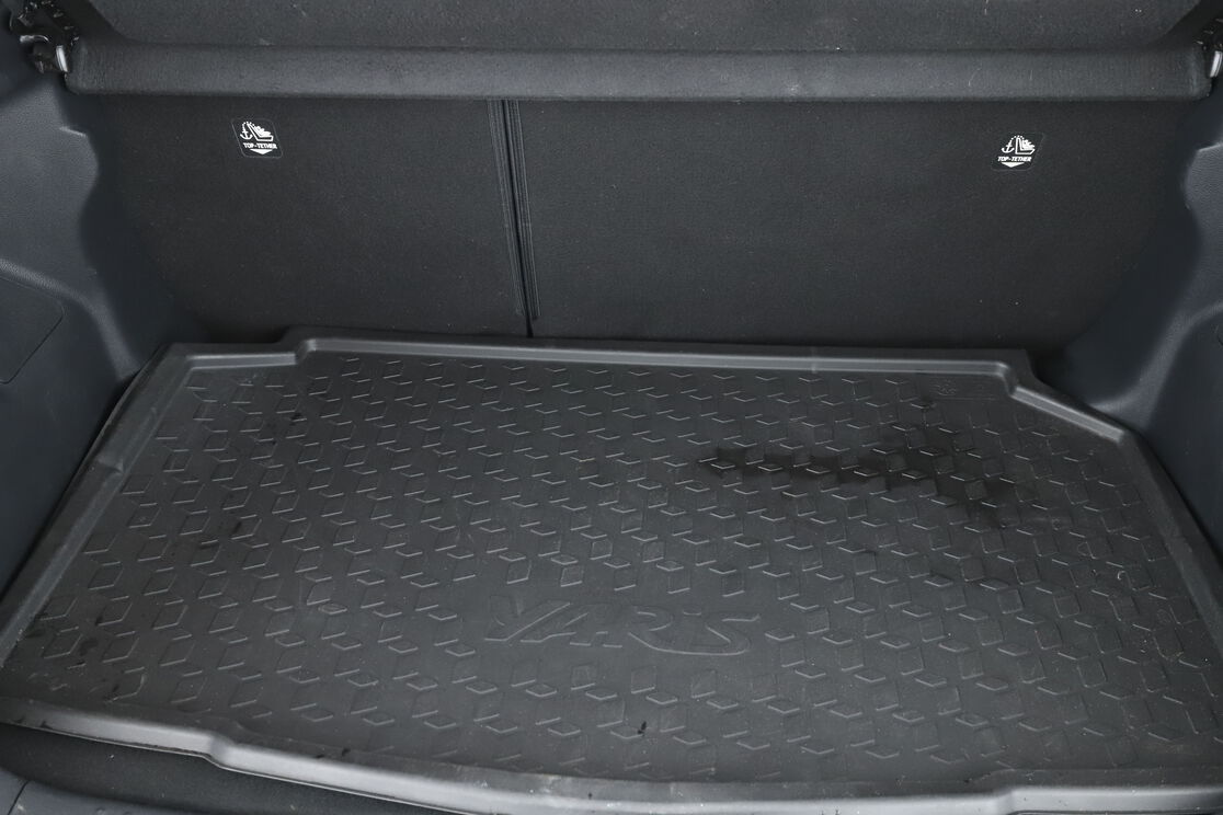 Toyota Yaris 1.5 Hybrid Design – Image 6