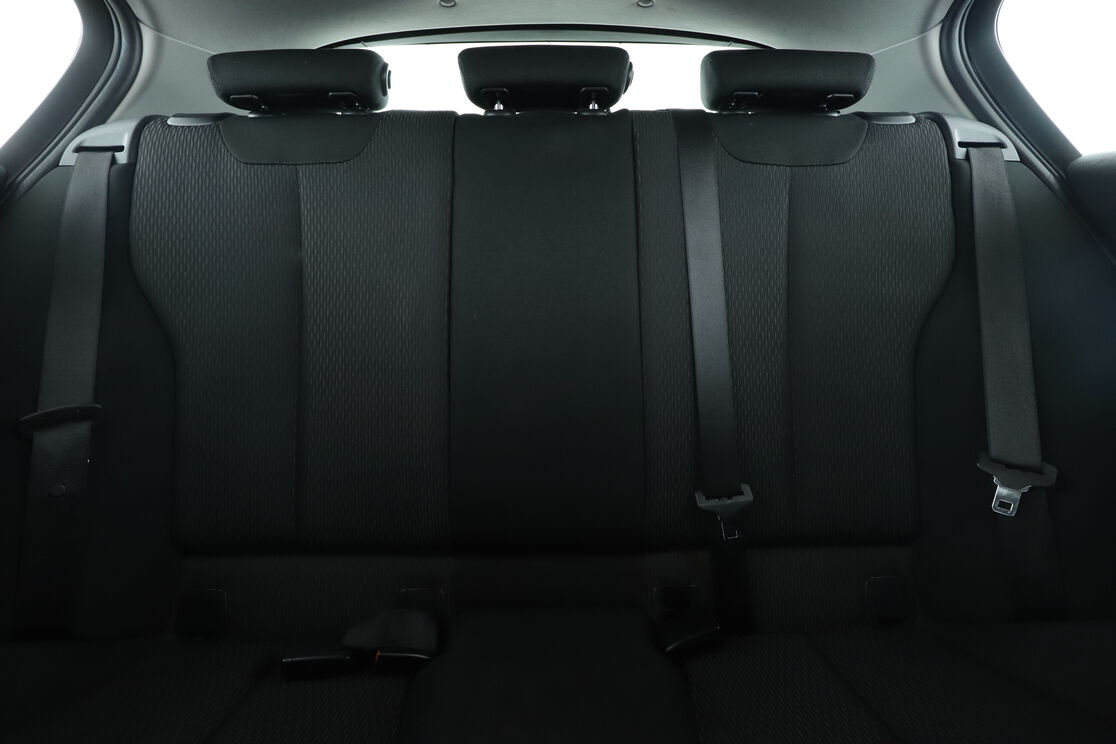 BMW Série 1 116d – Image 8