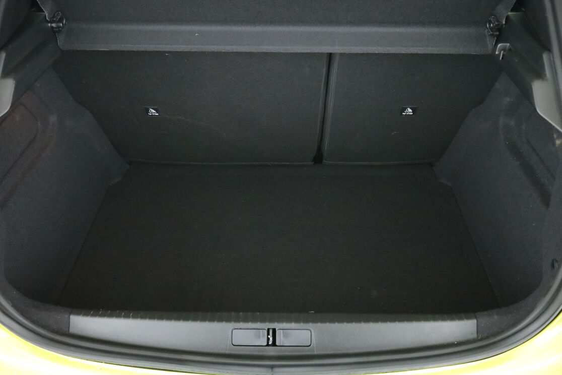 Peugeot 208 1.2 Hybrid Allure e-DCS6 – Image 2