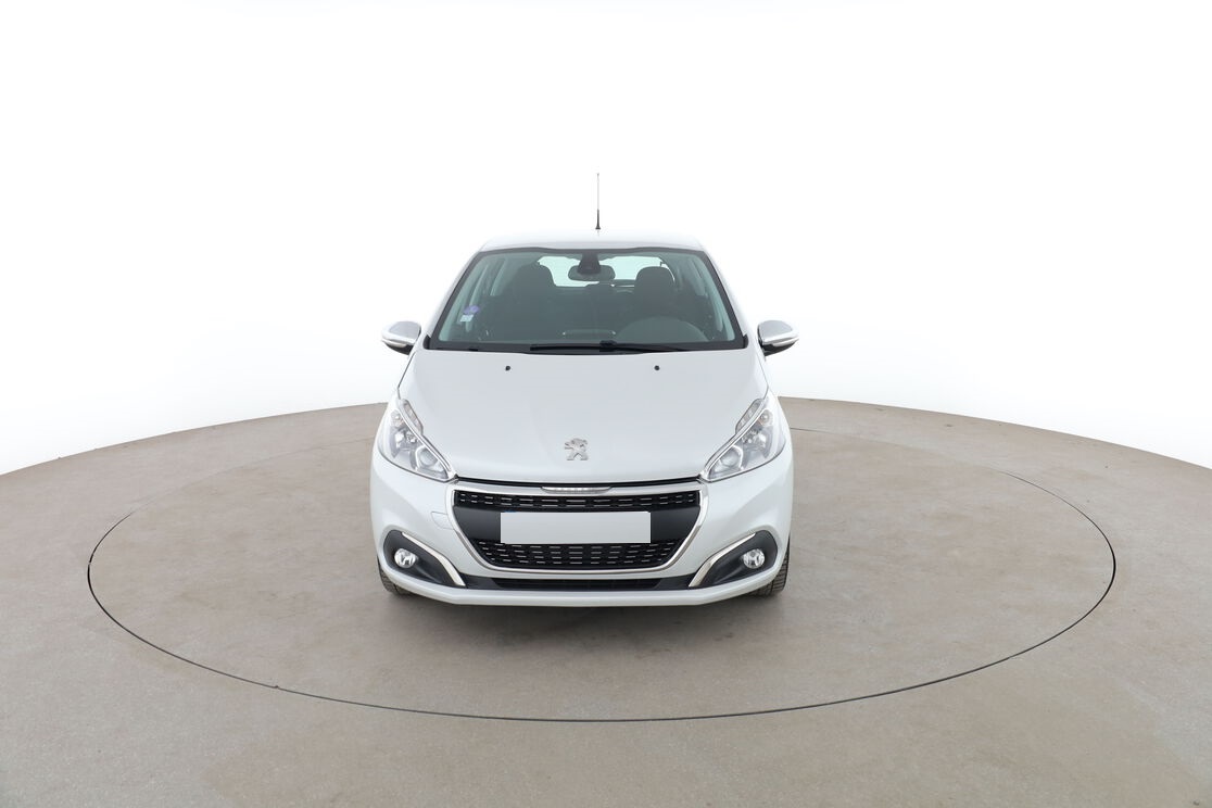 Peugeot 208 1.2 PureTech Allure Business – Image 4