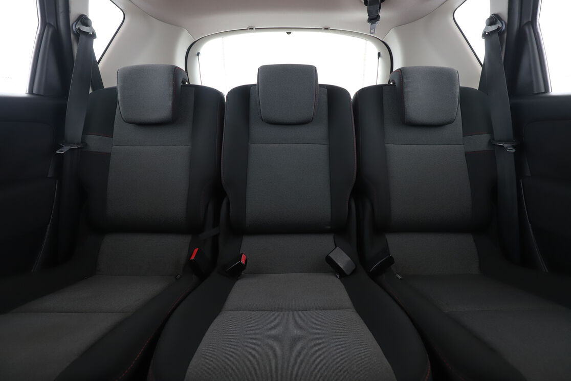 Renault Scenic 1.5 dCi Energy Life Eco2 – Image 7