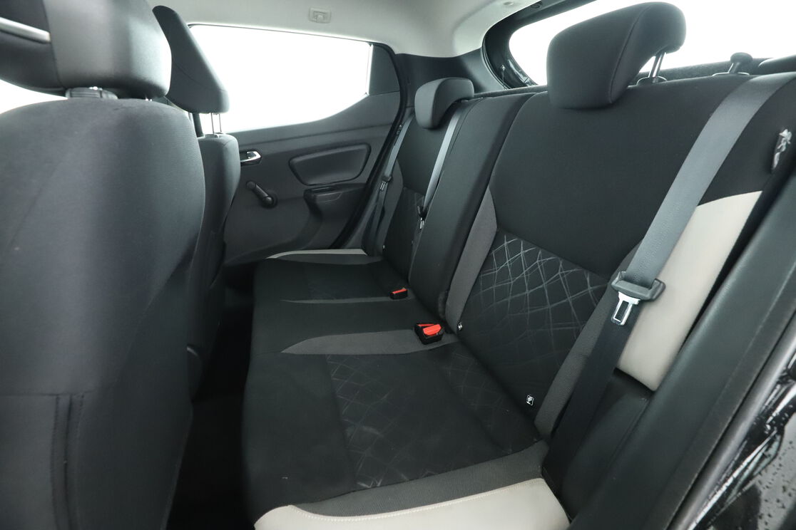 Nissan Micra 1.5 dCi Acenta – Image 8