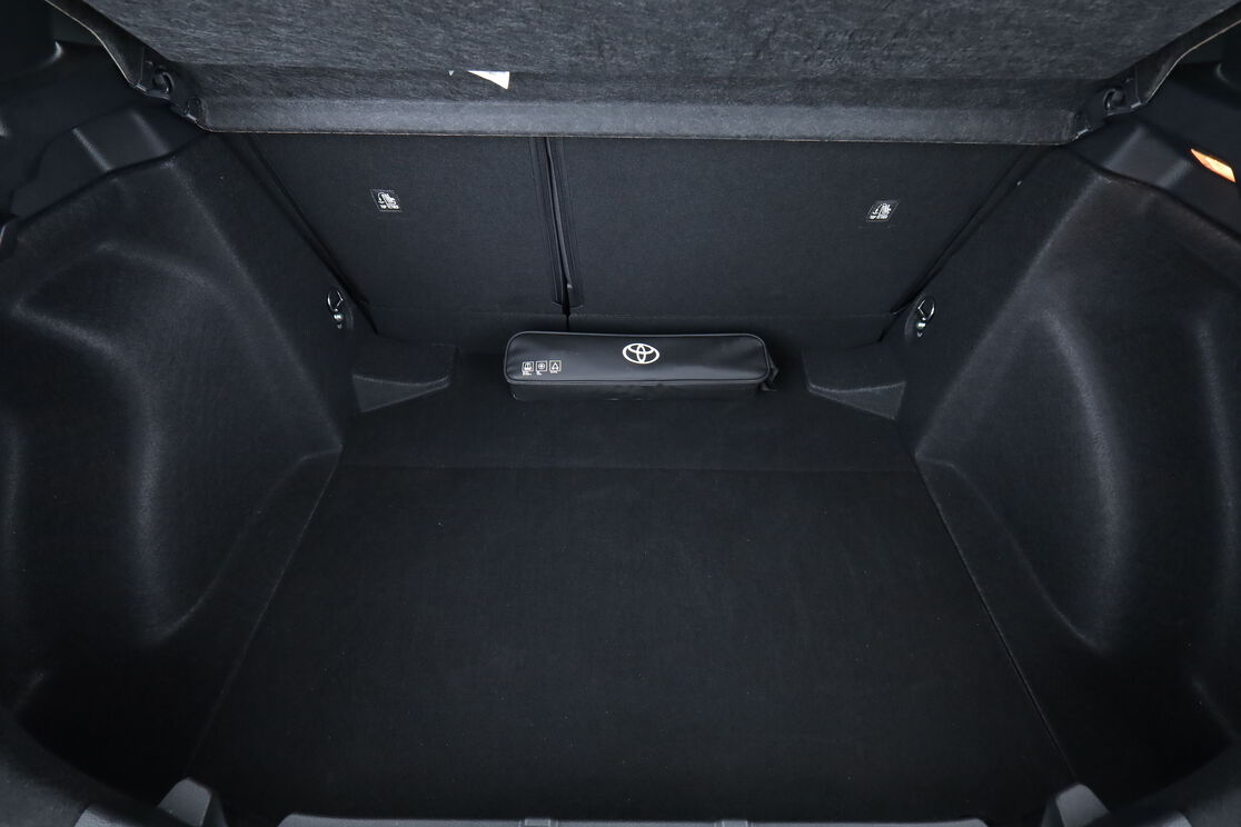 Toyota Corolla 1.8 Hybride GR Sport – Image 6