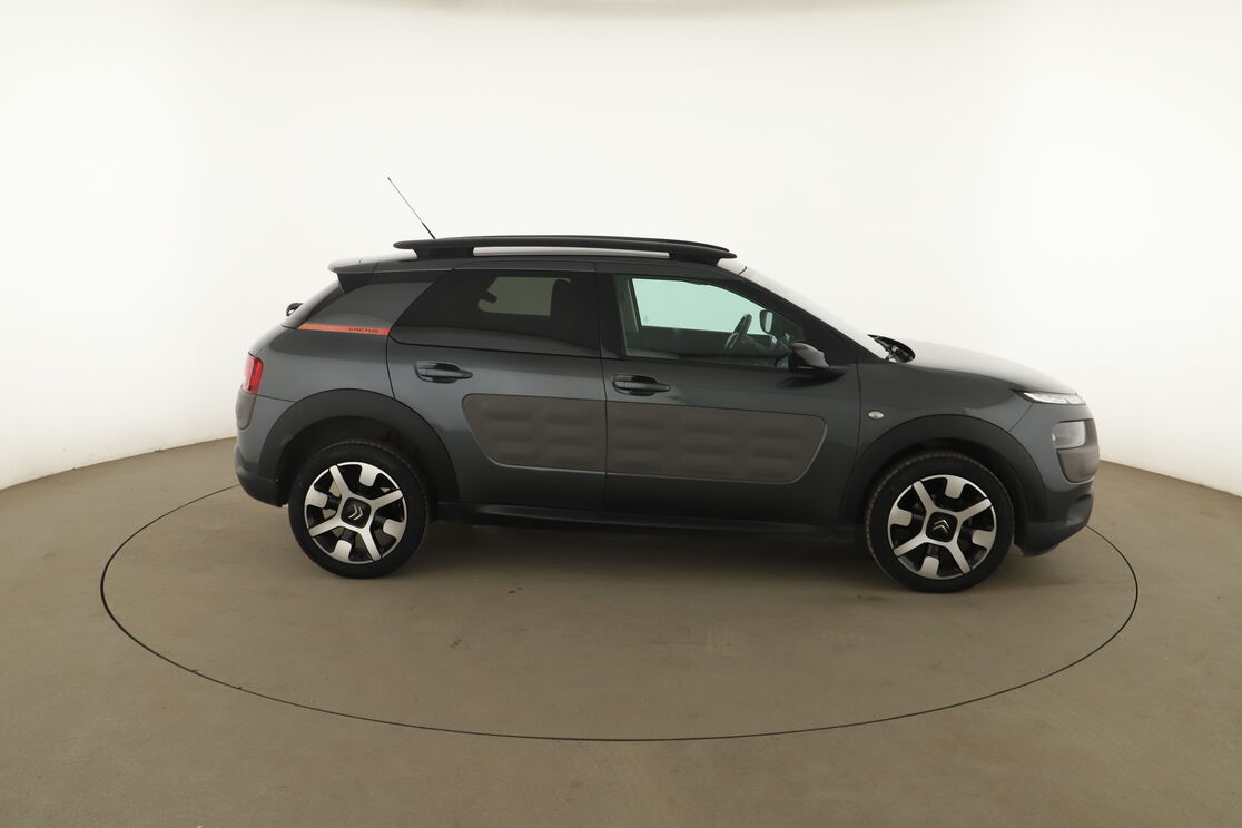 Citroen C4 Cactus 1.6 Blue-HDi Shine Edition