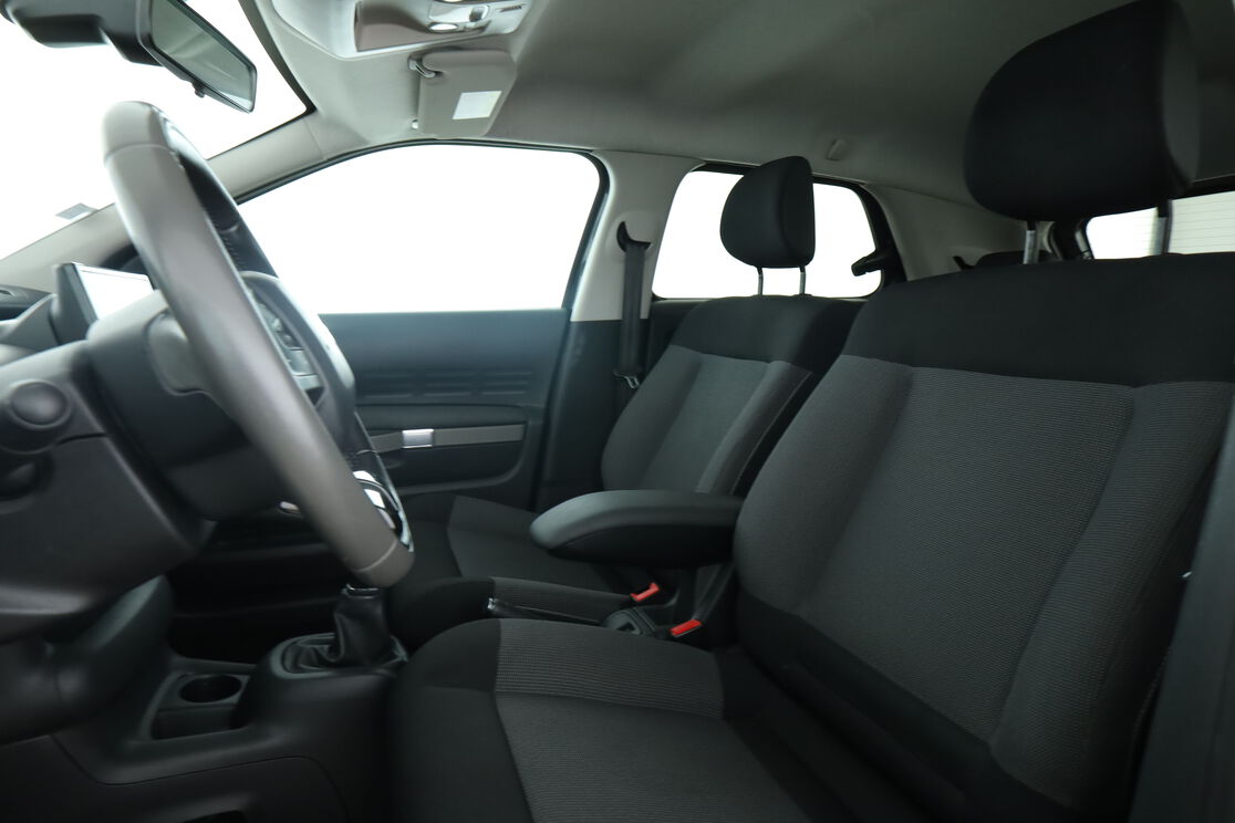Citroen C4 Cactus 1.6 Blue-HDi Shine Edition – Image 11