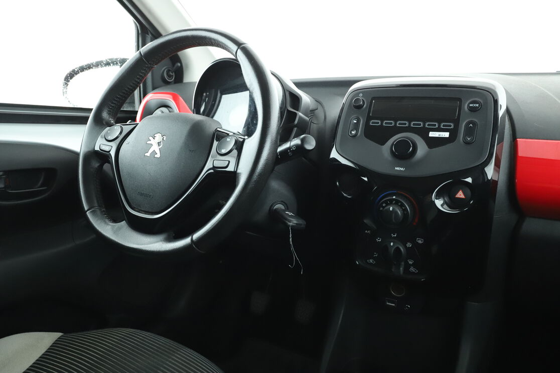 Peugeot 108 1.0 VTi Envy Top! – Image 12