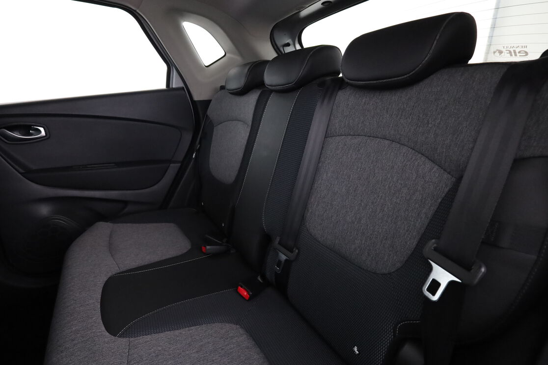 Renault Captur 1.2 TCe Energy Intens EDC – Image 11