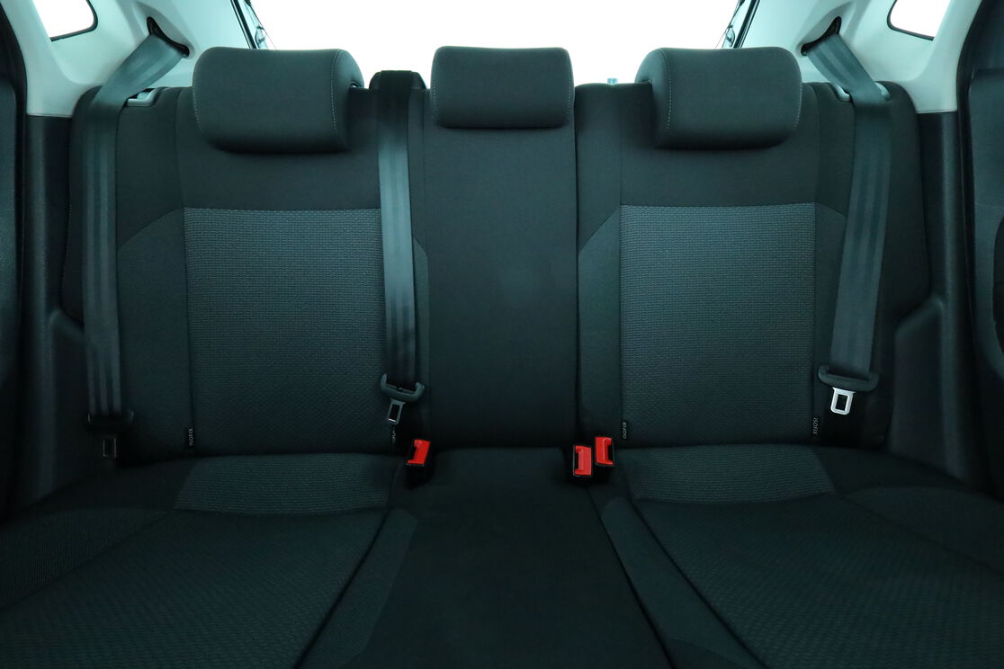 Volkswagen Polo 1.2 TSI BlueMotion Tech Sportline – Image 2