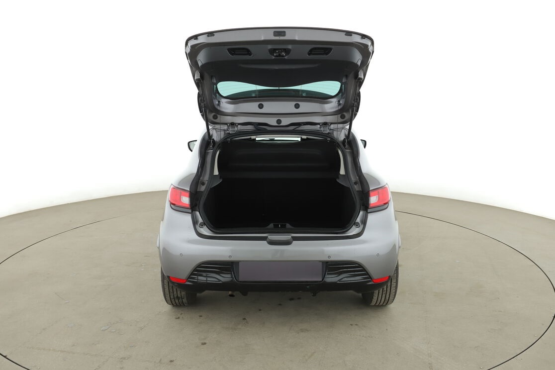 Renault Clio 1.2 Limited – Image 2