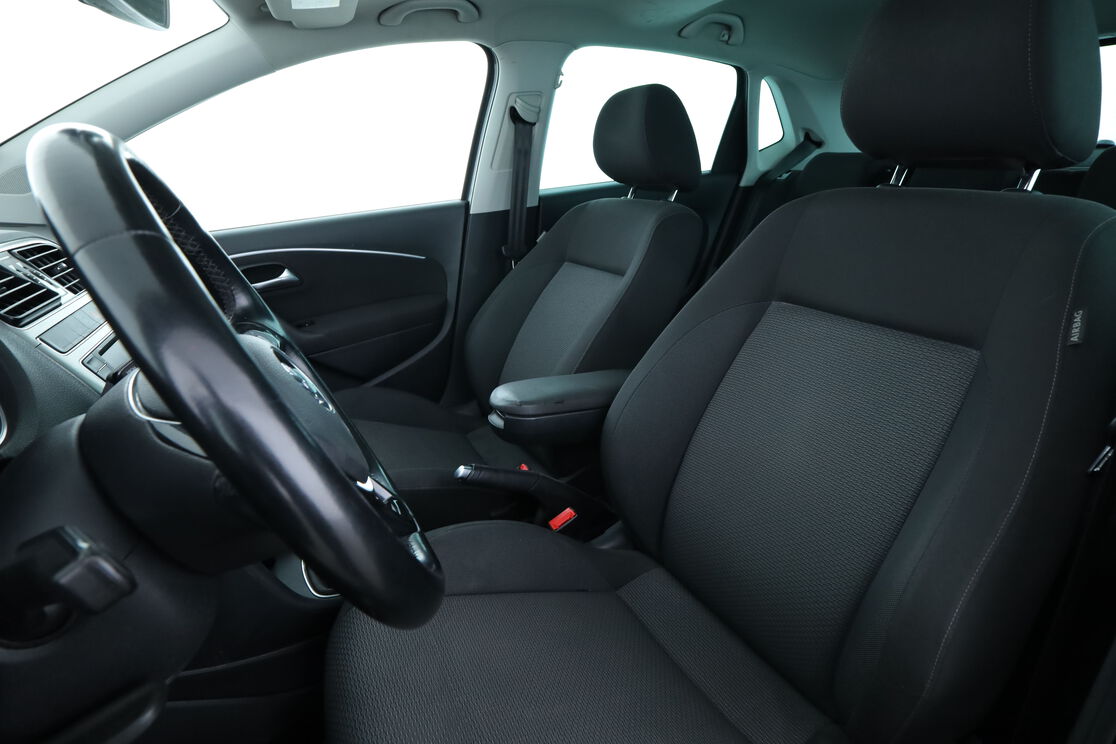 Volkswagen Polo 1.2 TSI BlueMotion Tech Sportline – Image 6