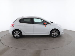 Peugeot 208 1.6 VTi Roland Garros Auto