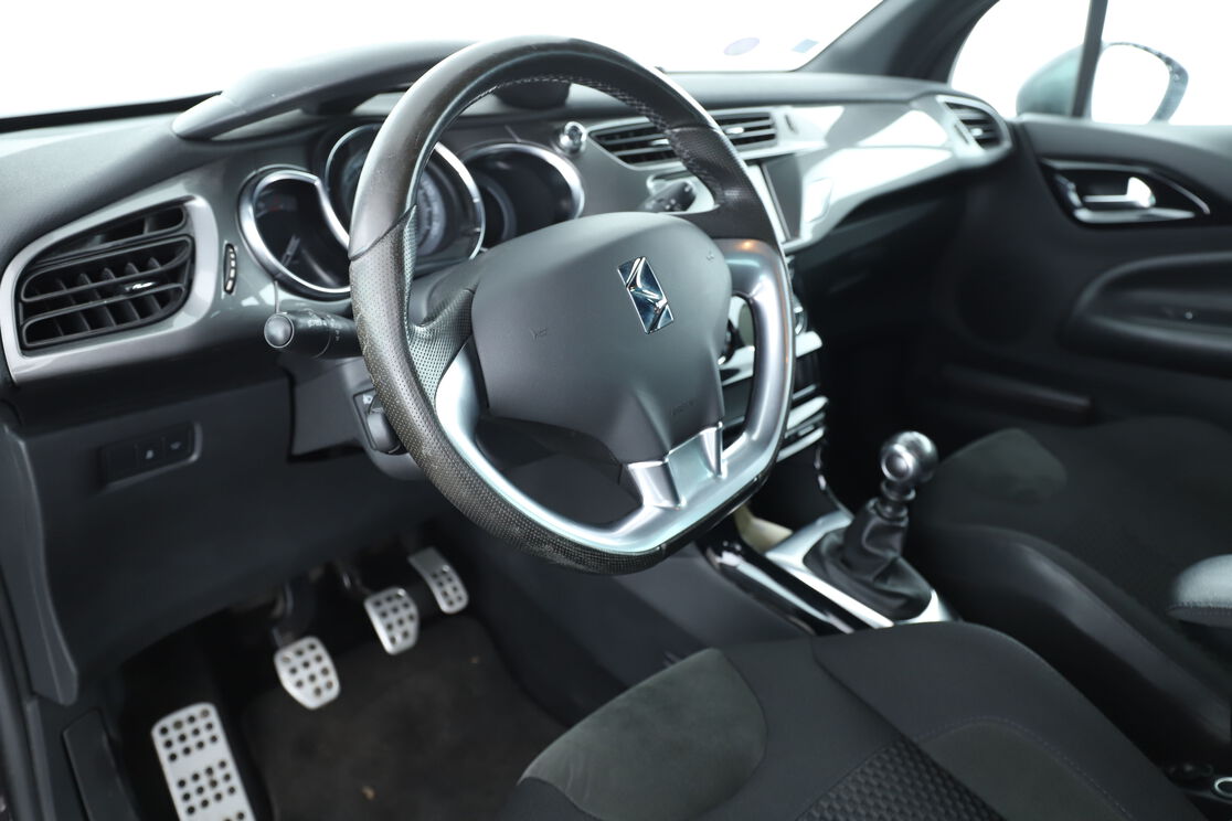 Citroen DS3 1.6 THP Sport Chic BV6 – Image 10