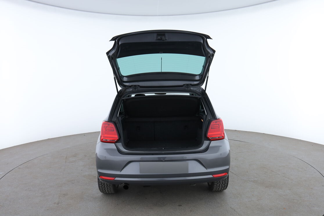 Volkswagen Polo 1.2 TSI BlueMotion Tech Sportline – Image 9